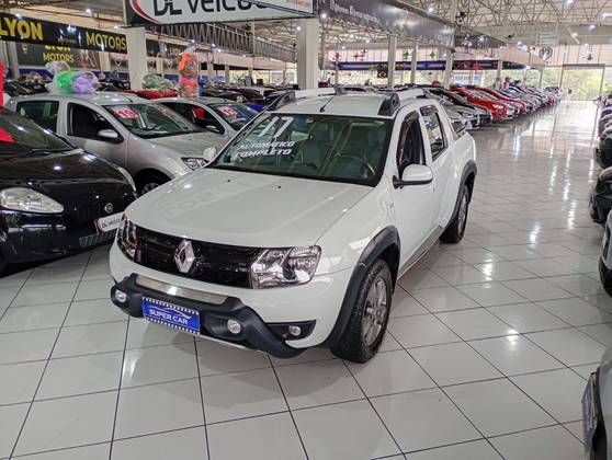 RENAULT DUSTER OROCH 2.0 16V FLEX DYNAMIQUE 4P AUTOMÁTICO RENAULT DUSTER OROCH 2.0 16V FLEX DYNAMIQUE 4P AUTOMÁTICO